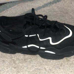 Adidas OZWEEGO Black